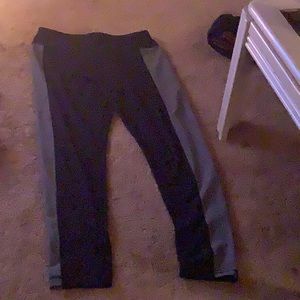 Juniors So perfect legging in black/gray style